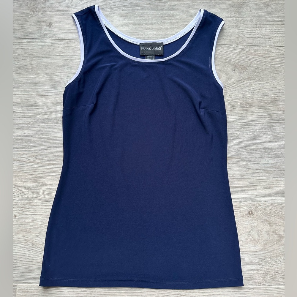 Frank Lyman Navy Tank with White Trim – Size 8 – Stretch – Classic Capsule Piece